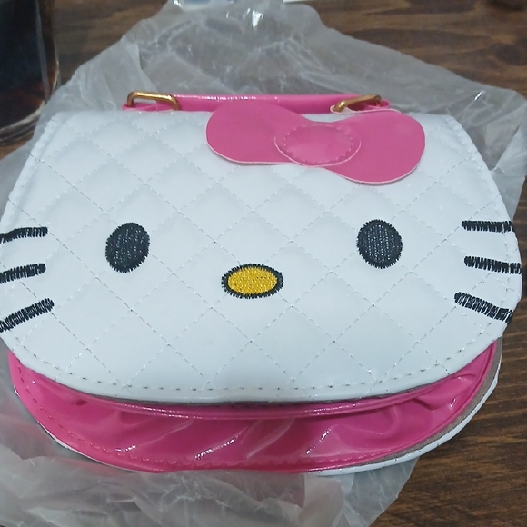 Hello Kitty Other - Hello Kitty Quilted White and Pink Purse Crossbody